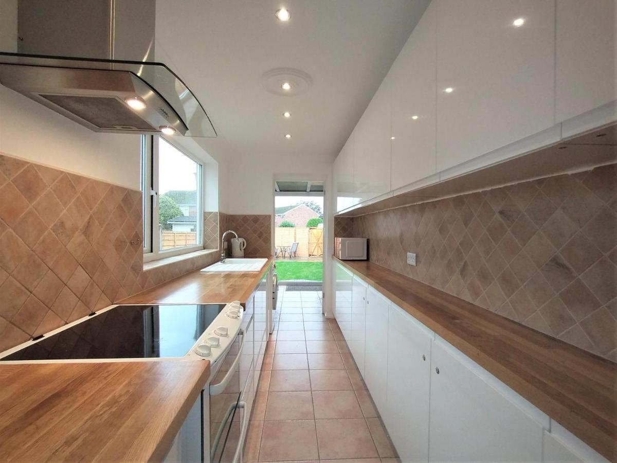 Chipad Duo - Comfy House With Parking And Garden Villa Chichester Buitenkant foto